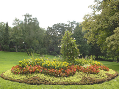 JARDIN DE LA RHÔNELLE