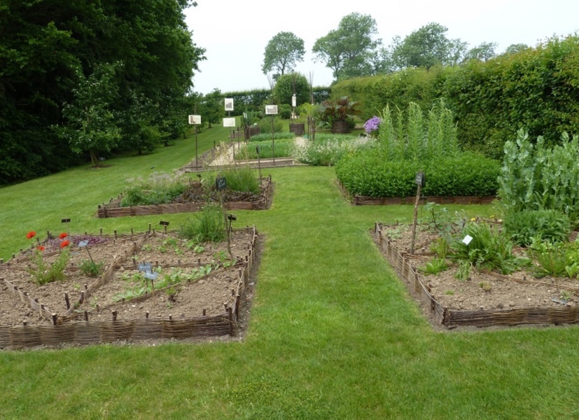 JARDINS DU MANOIR D'HÉNOCQ